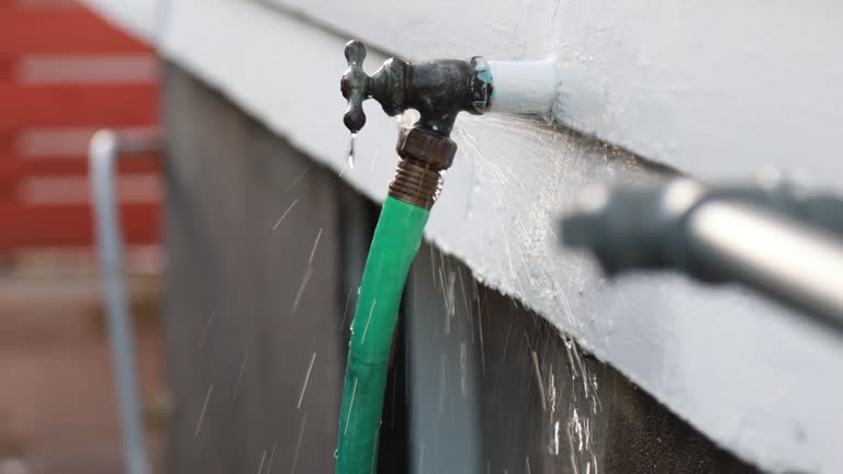 Best Fascia and Soffit Installation  in Thatcher, AZ
